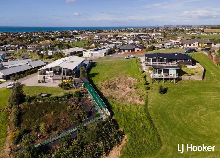 24 Tohora View Waihi Beach_4