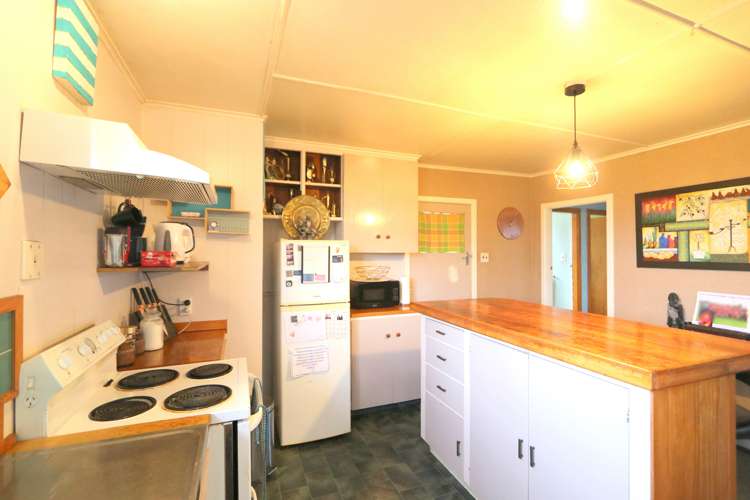 82 Lithgow Street Glengarry_5