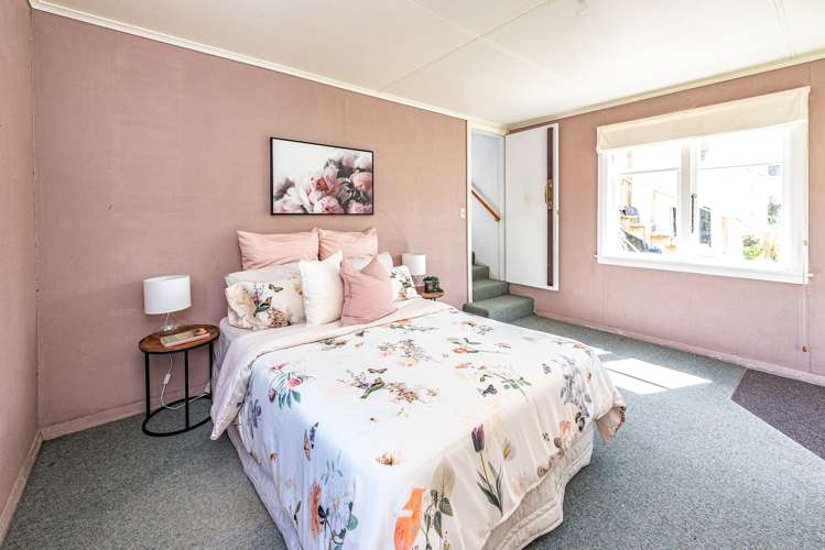 2 Acton Place Saint Johns Hill_18