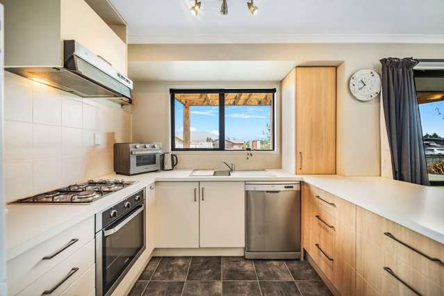 55 Orbell Crescent Te Anau_4