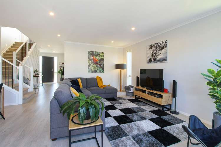 12 Parkview Drive Gulf Harbour_16