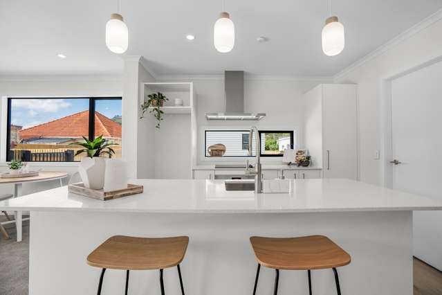 2/62 Bledisloe Crescent Wainuiomata_3