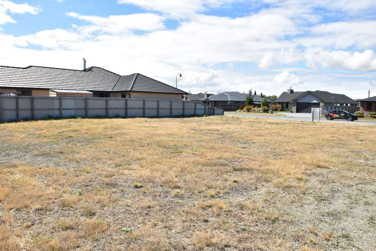 32 Lakeland Avenue Twizel_7