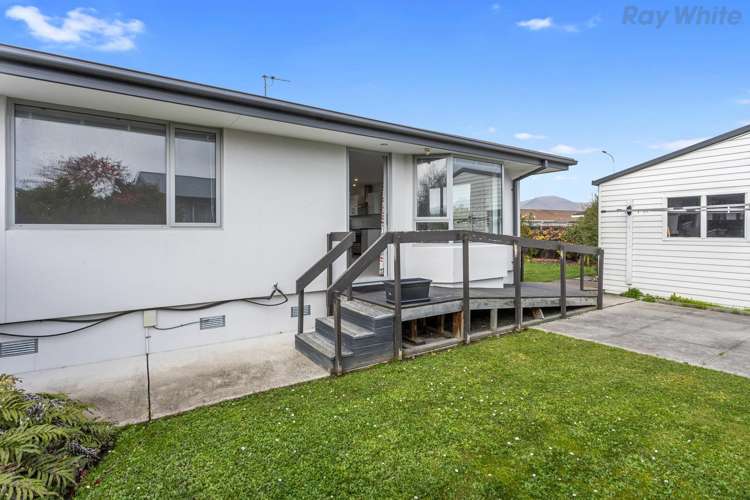 1/10 Stacey Place Woolston_11