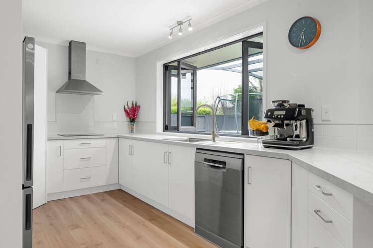 5 Cranbrook Place Rototuna North_3