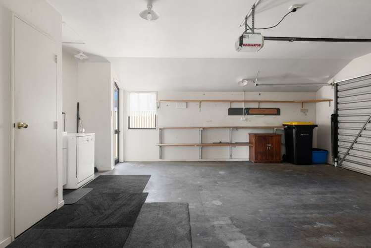 1 Parkview Place Stoke_13