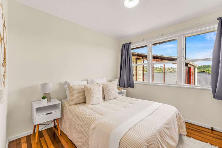 11 Beazley Ave Paparangi_13