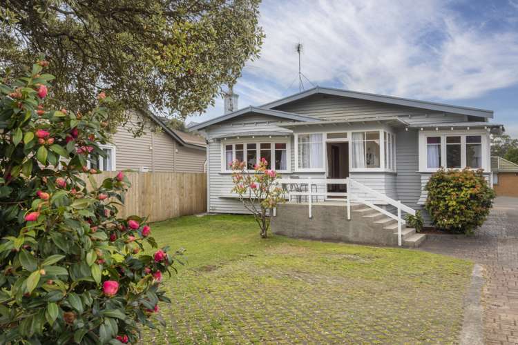 914 Mount Eden Road Three Kings_16