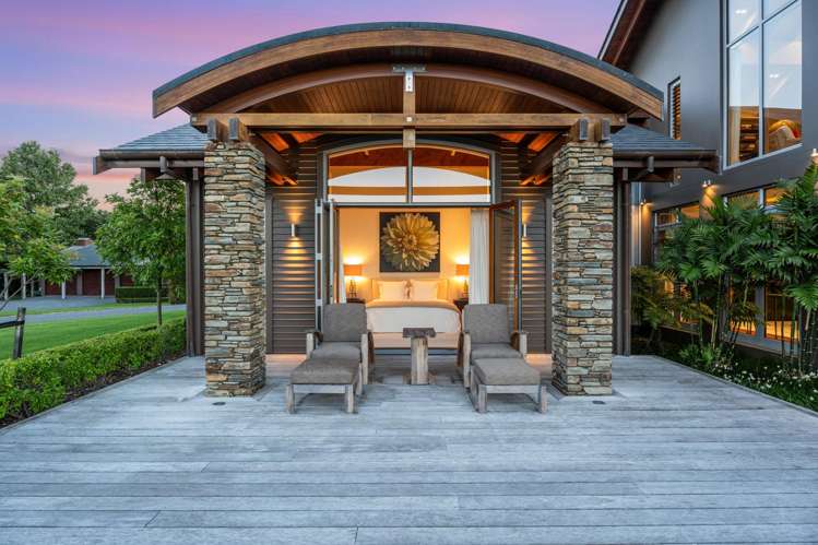 42 Porterfield Road Whitford_34