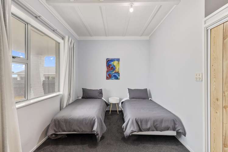 27 Tukapa Street Westown_14