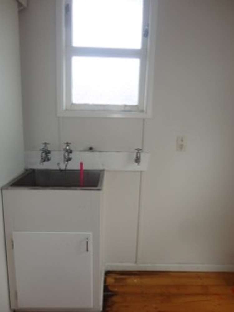 A/12 Kaka Street 2775_8