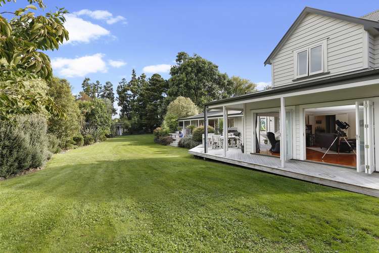 186 Boord Crescent Kumeu_5