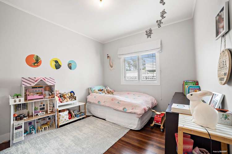 1/12 Gazelle Avenue Beach Haven_6