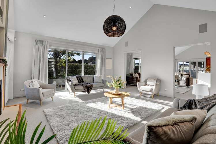 1 Gleneagles Way Waiwhakaiho_10