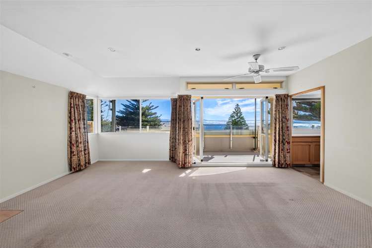 22A & 22B Esplanade Sumner_11