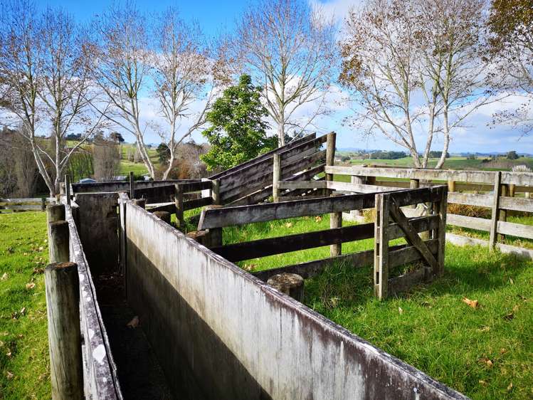 B M Gubb Road Port Albert_16