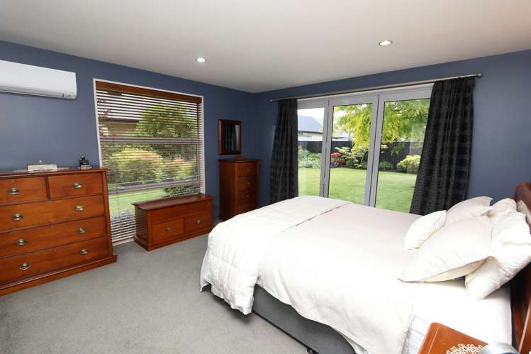 67 Farm Road Allenton_9