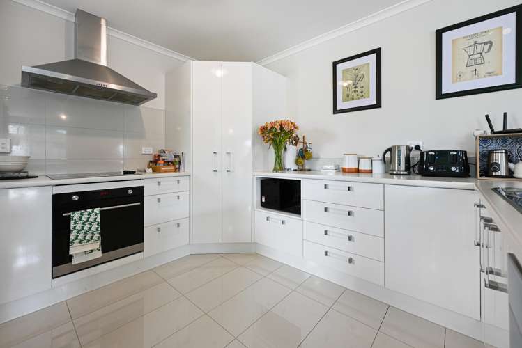 30 Kawariki Drive Baverstock_6