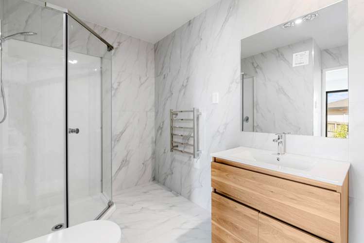 12 Oki Place Glenfield_14