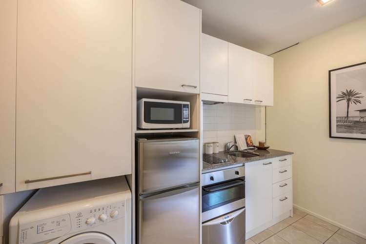 7b/62 Queen Street Auckland Central_8