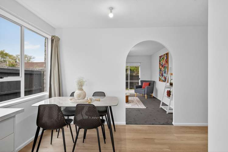 1/72a Cuffs Road Wainoni_3