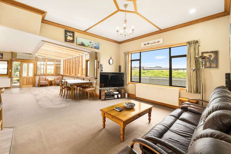 18 / 20 Surrey Street_5