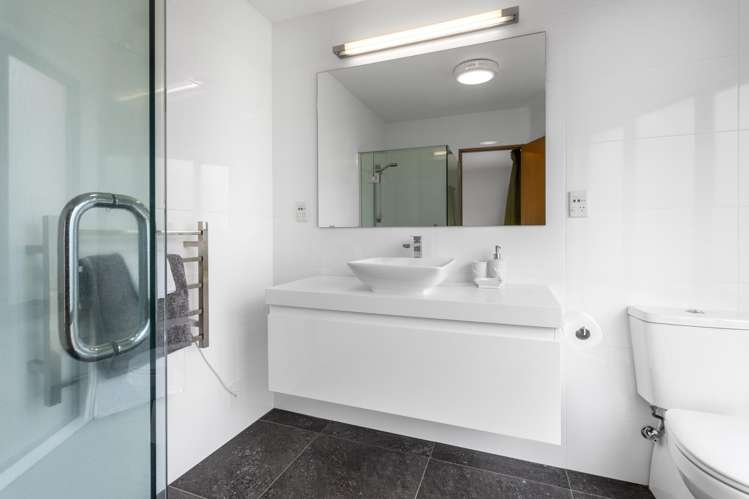 78 Glenstrae Road Redcliffs_16