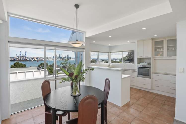 1/47 Clarence Street Devonport_8