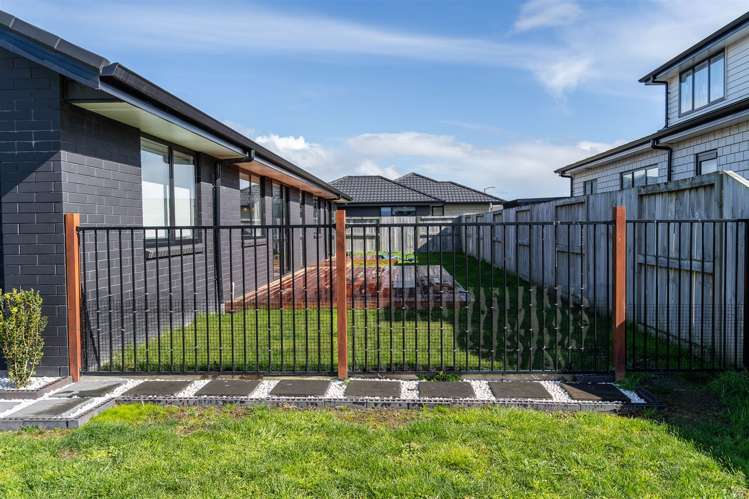 19 Kimbrae Drive Rototuna North_24