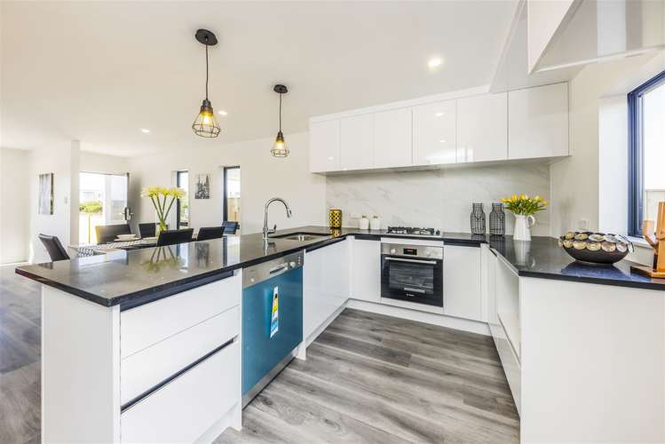 53a Soaring Bird Drive Takanini_7