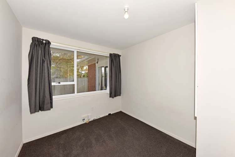 178 Shortland Street Aranui_16