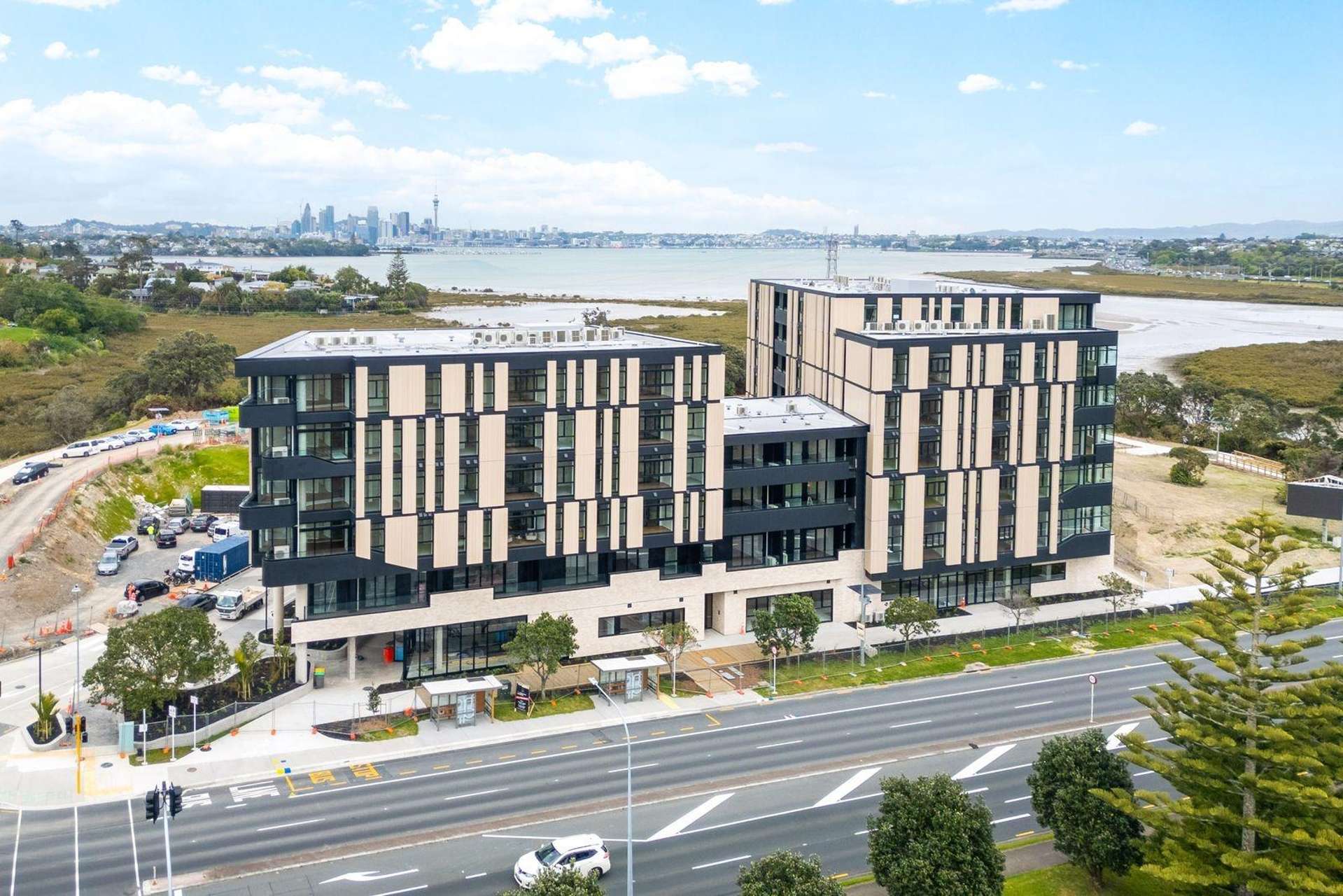 211/48 Esmonde Street 10897_0