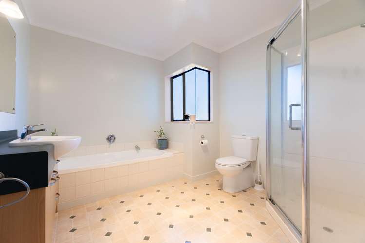 3 Leanne Way Waikanae Beach_21
