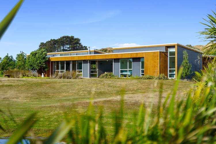40 Raukawa Road Peka Peka_21