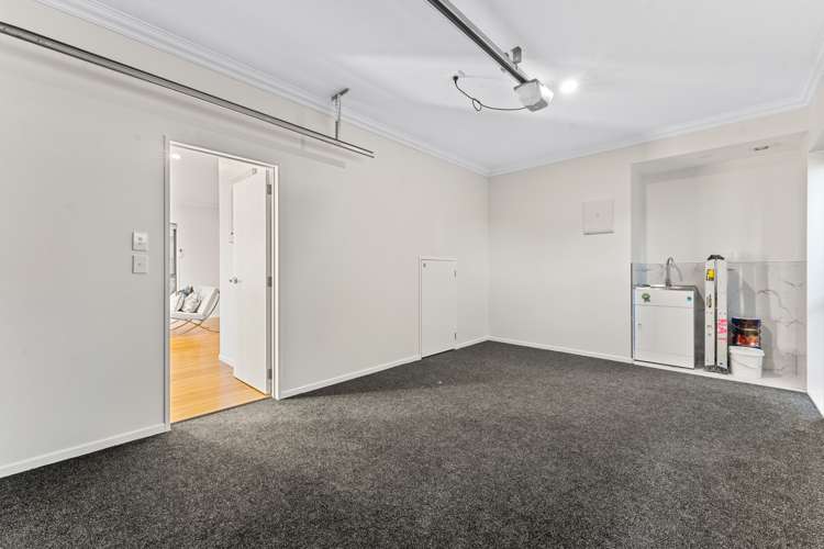 138D Moore Street Howick_19