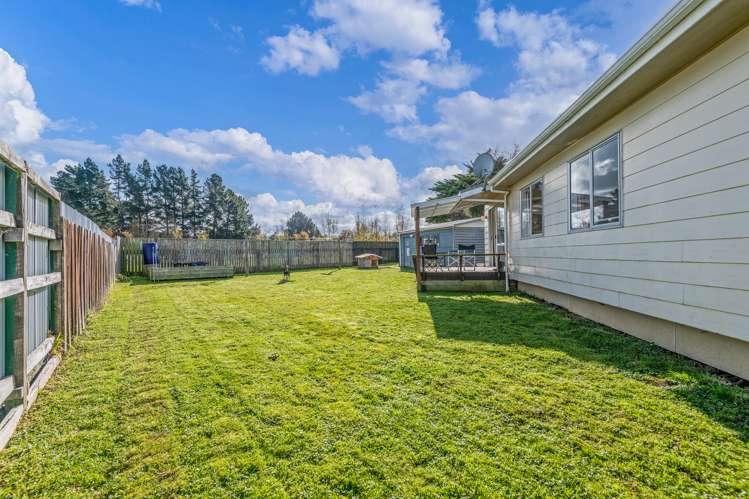 26 Barton Street Marton_12