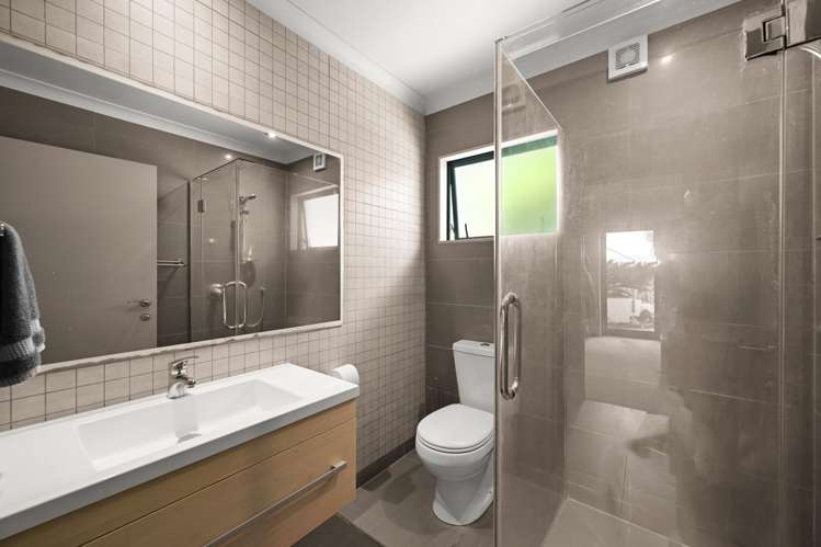 21 Raddington Way Huntington_32