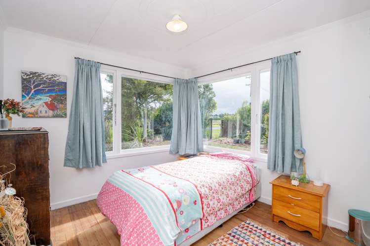 131 Black Road Otatara_8