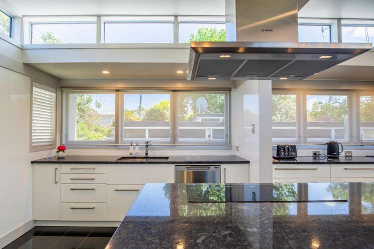 8C Brassey Road St Johns Hill_4