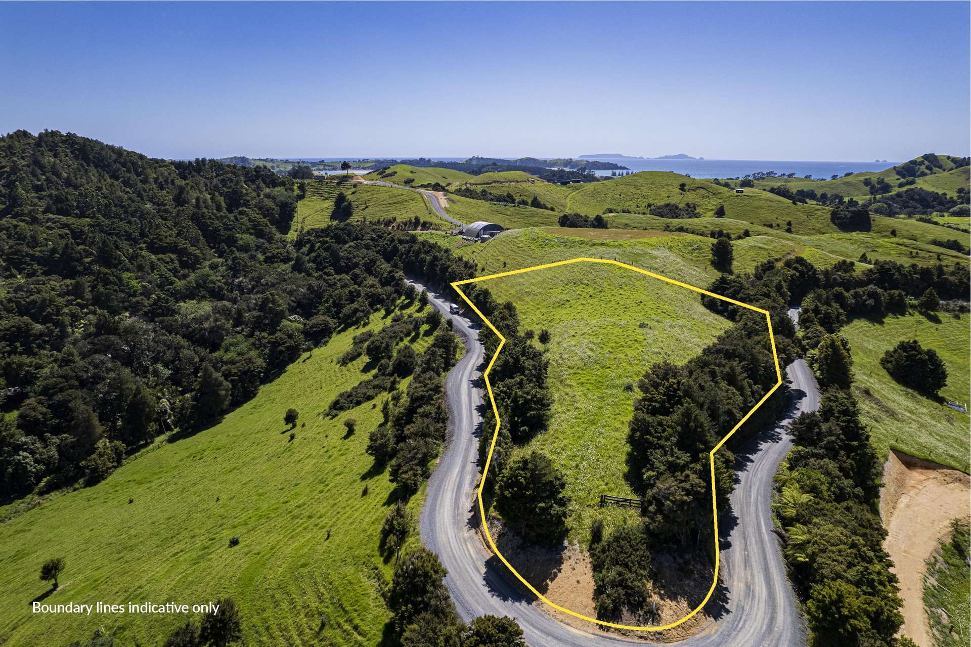 Hailes Road Whananaki_0