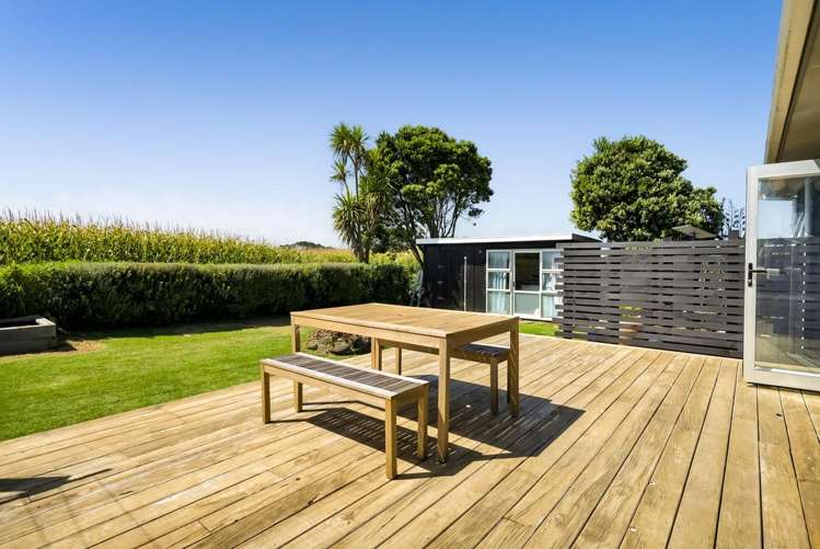 32 Anglers Avenue Pungarehu_12