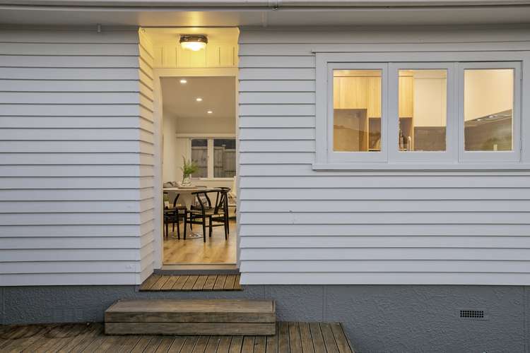 17 Lancaster Road Beach Haven_12