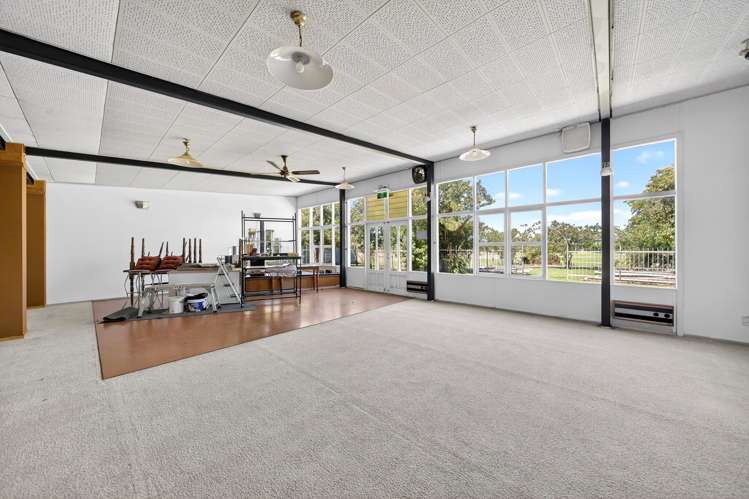 3258 SH2 Carterton_10