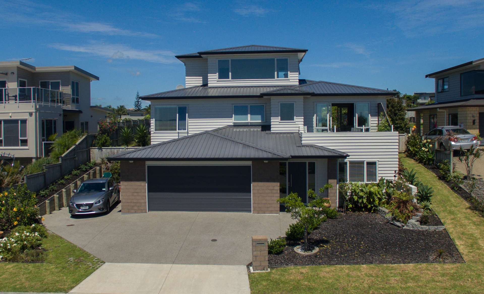 14 Columbia Crescent Beachlands Manukau City Houses for Sale