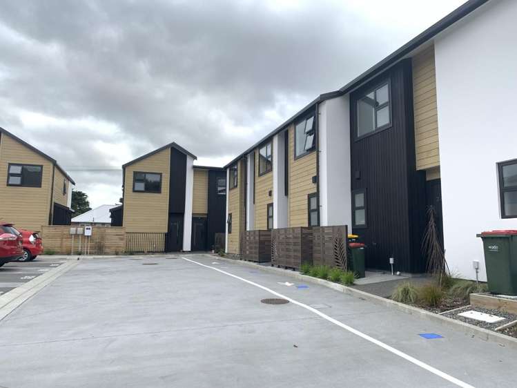  5/37 Sladden Street Naenae_4