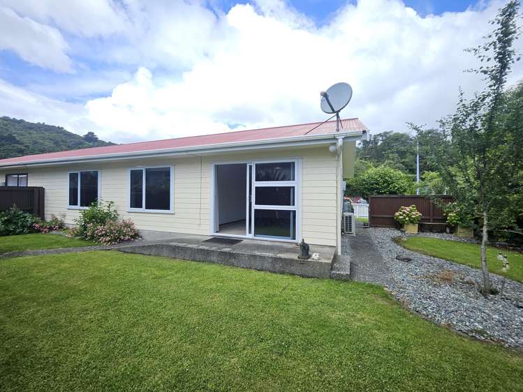 4 Lydia Street Greymouth_11