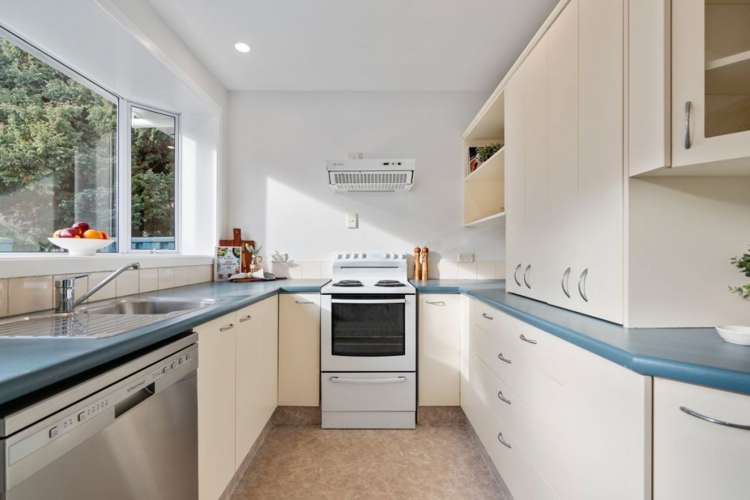 12A Waiau Street Cracroft_7