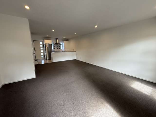 7/2 Cawley street Ellerslie_2