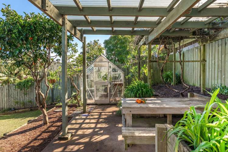 13 Moana Avenue Surfdale_14