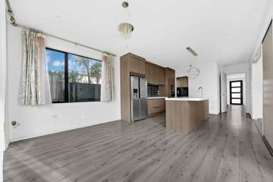 35 Greenfinch Road_1